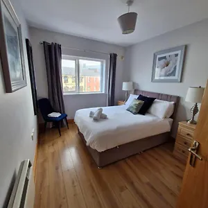  Apartment Cosy Beachfront In Salthill