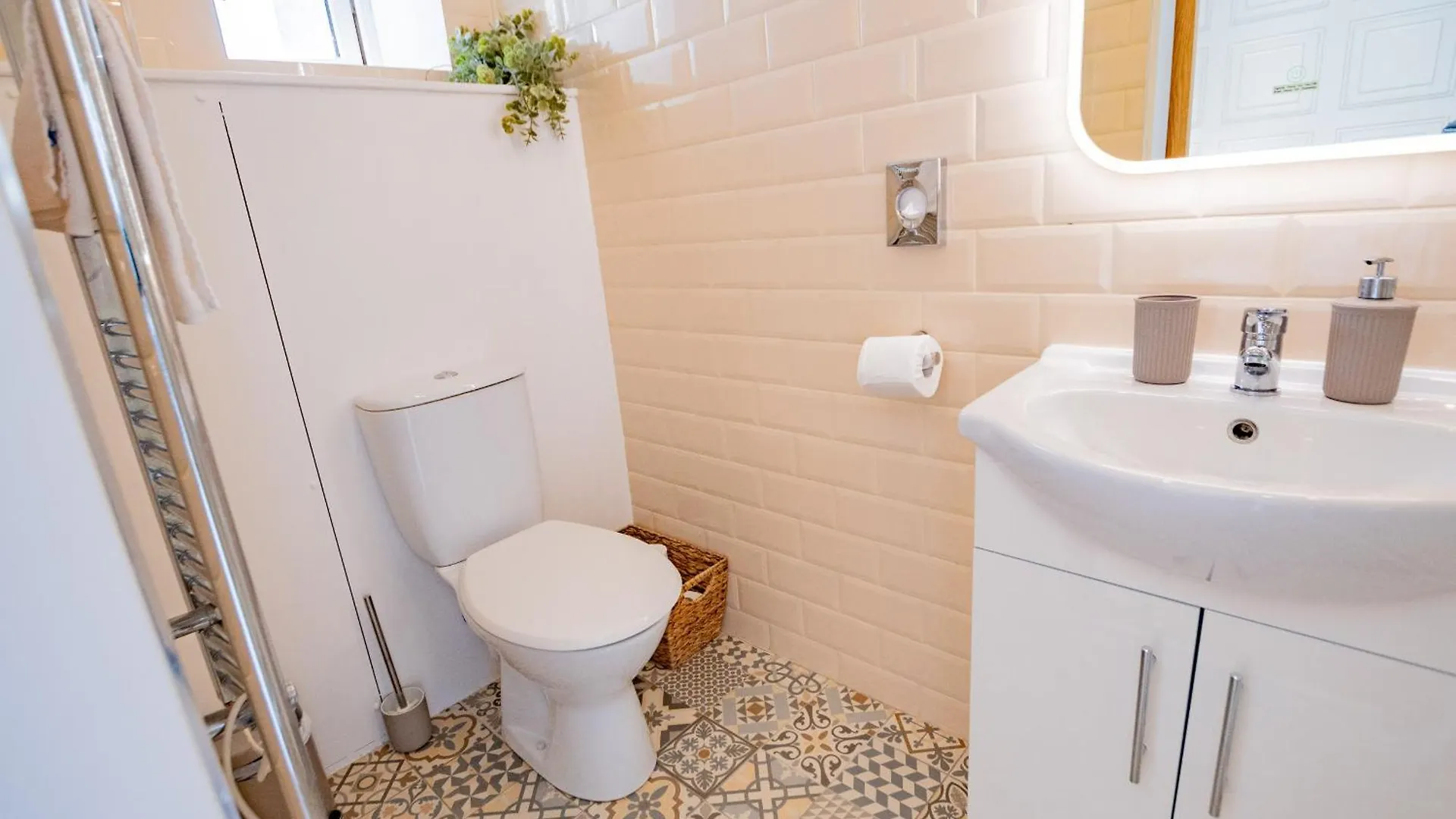 Eyre View Suite - 2 Galway Appartement