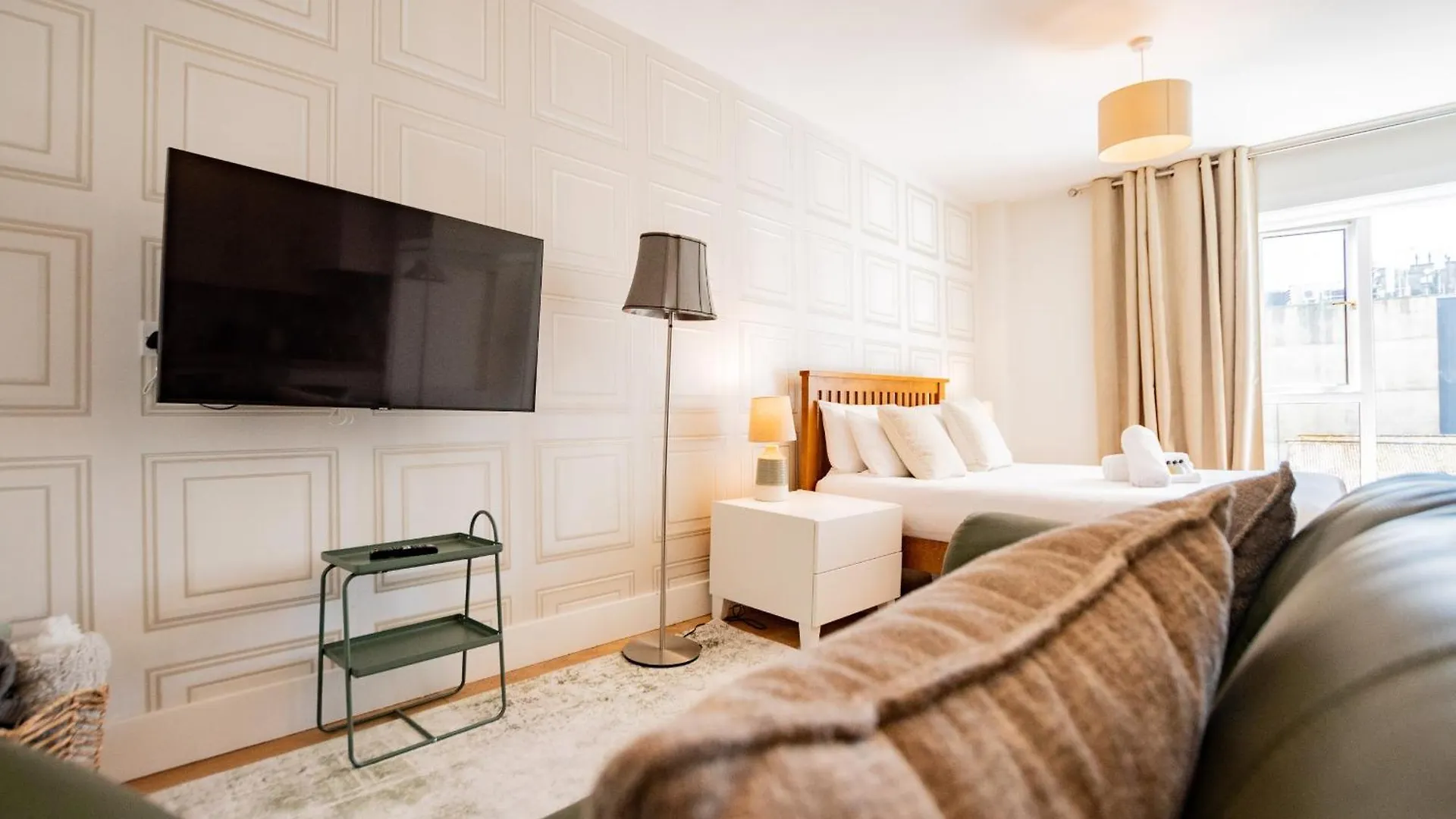 Eyre View Suite - 2 Galway